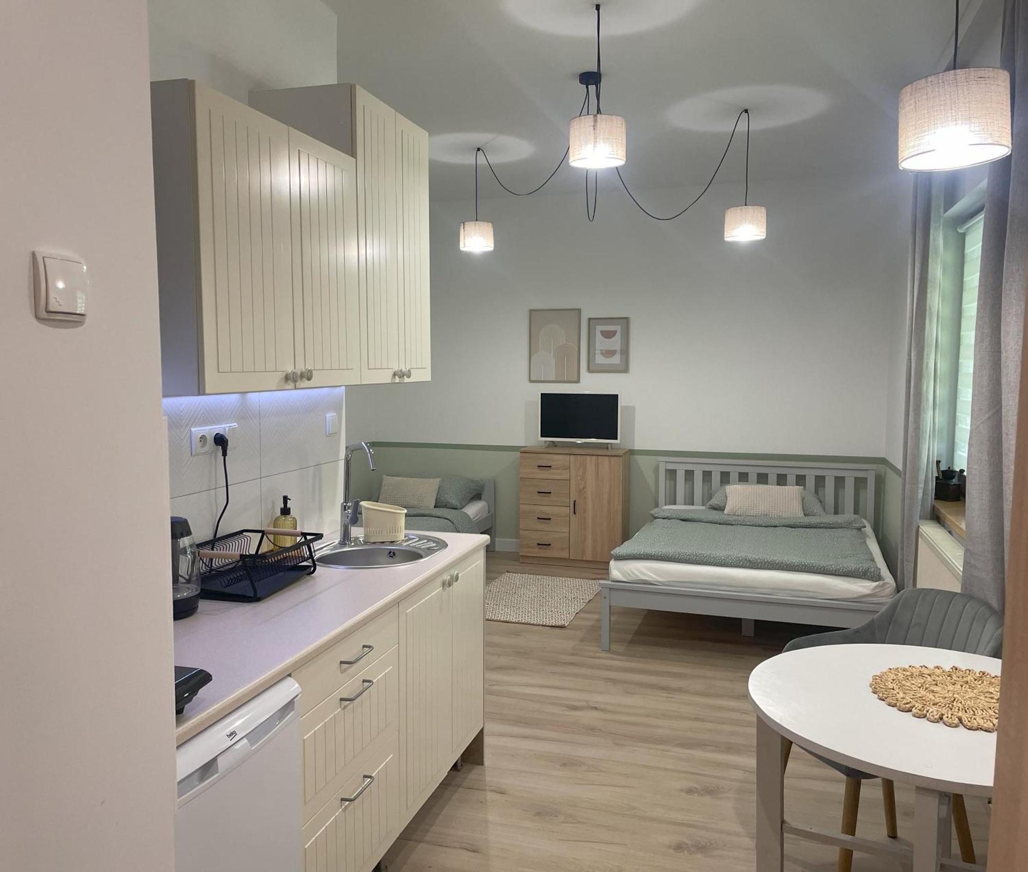 Agroturystyka Klimaty- apartamenty nad rzeką Międzylesie Zewnętrze zdjęcie